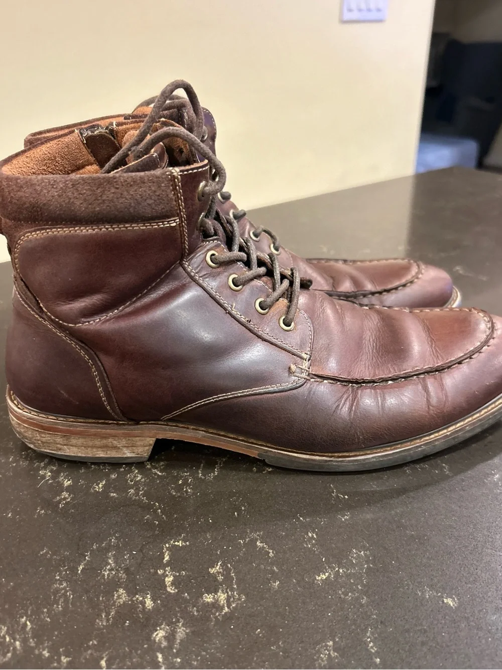 Florsheim Chalet Moc Toe Side Zip Boots